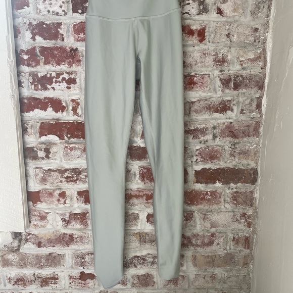 ALO YOGA Pistachio High Waist Airbrush Legging - Picture 5 of 10